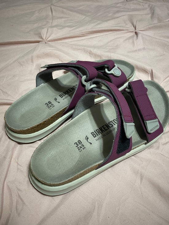 Birkenstock Shoes - Birkenstock Kalahari Purple Pepper Safaris Women’s Like New Size 38